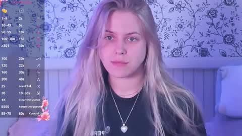 Darsi Anty online show from 03/29/26, 03:12