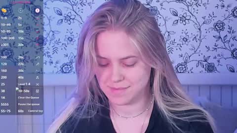 Darsi Anty online show from 04/27/26, 03:32