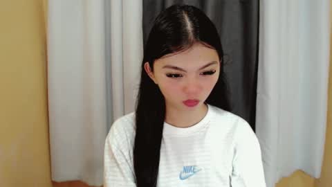 Snapshot of angelari_slut chatting on 01/14/25, 08:52 angelari_slut online show from 01/14/25, 08:52