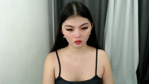 Snapshot of angelari_slut chatting on 10/11/25, 05:50 angelari_slut online show from 10/11/25, 05:50