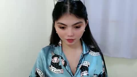 Snapshot of angelari_slut chatting on 10/17/25, 07:22 angelari_slut online show from 10/17/25, 07:22