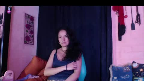 Snapshot of angelataysonvip chatting on 07/05/26, 05:25 angelataysonvip online show from 07/05/26, 05:25