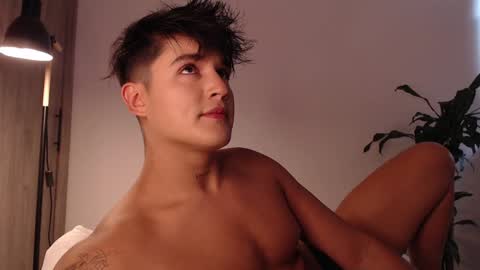 Snapshot of angelcossio chatting on 01/19/25, 08:30 Angel online show from 01/19/25, 08:30