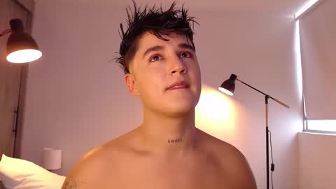 Angel online show from 12/21/25, 06:59