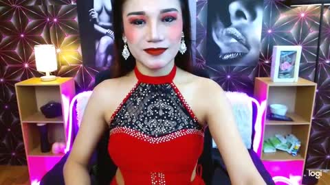 Snapshot of angelcumfallen chatting on 03/07/25, 12:23 Angel online show from 03/07/25, 12:23