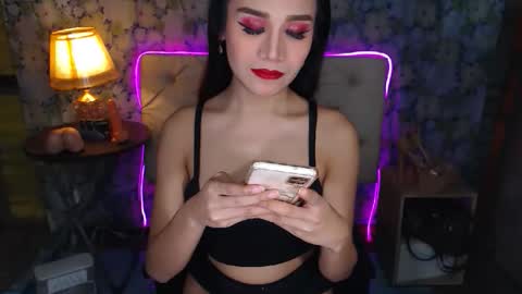 Snapshot of angelcumfallen chatting on 09/11/25, 03:01 Angel online show from 09/11/25, 03:01