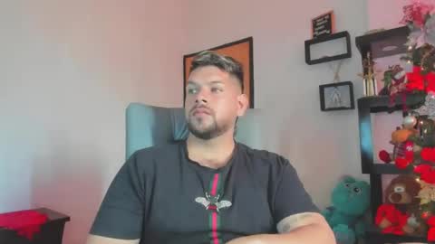 angel online show from 11/09/25, 03:10