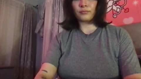 Snapshot of angelducati chatting on 05/20/26, 07:58 Angel Ducati online show from 05/20/26, 07:58