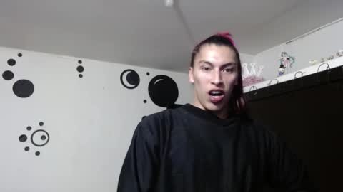 angele online show from 03/05/25, 02:36