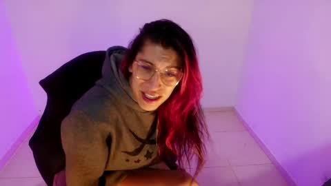 angele online show from 04/22/26, 07:15