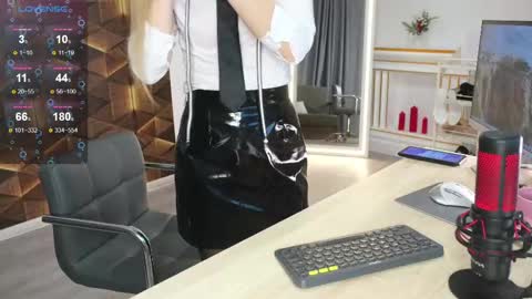      ONLINE   1100-1600 3 GMT Moscow time online show from 03/09/25, 09:13