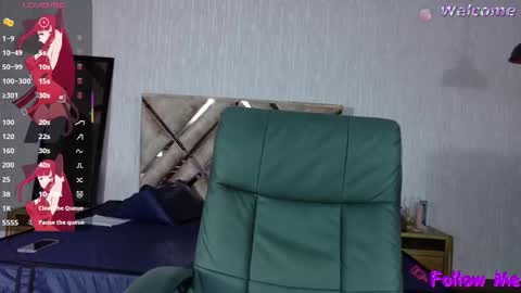 Snapshot of angeles_azul chatting on 09/28/25, 11:59 angel online show from 09/28/25, 11:59