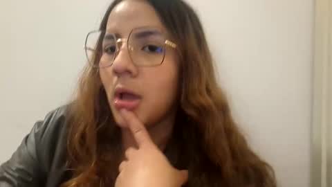 Snapshot of angeles_azul chatting on 10/05/25, 08:07 angel online show from 10/05/25, 08:07
