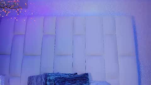 Snapshot of angeles_bust chatting on 09/22/25, 08:55 angeles_bust online show from 09/22/25, 08:55