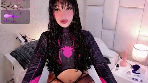 Snapshot of angeles_bust chatting on 02/01/26, 08:51 angeles_bust online show from 02/01/26, 08:51