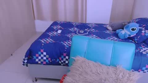 Snapshot of angeleslinda chatting on 12/01/24, 09:04 anastasia online show from 12/01/24, 09:04