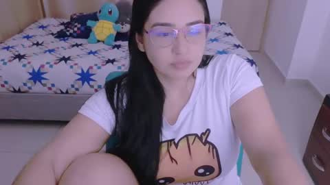 Snapshot of angeleslinda chatting on 12/29/24, 07:53 anastasia online show from 12/29/24, 07:53