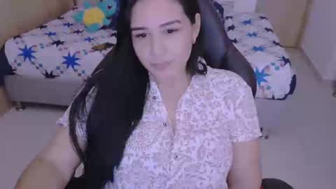 Snapshot of angeleslinda chatting on 01/19/25, 12:28 anastasia online show from 01/19/25, 12:28