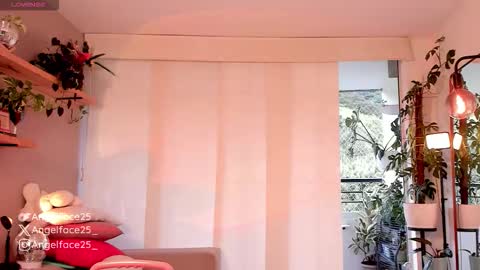 . online show from 10/18/25, 09:48