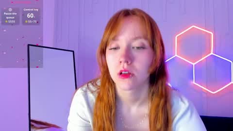 Angela online show from 05/11/26, 01:22
