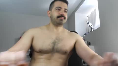 Angel Fusco online show from 04/17/26, 03:04