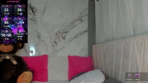 Carolina online show from 11/08/25, 12:44