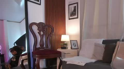 Carolina online show from 04/16/26, 12:22