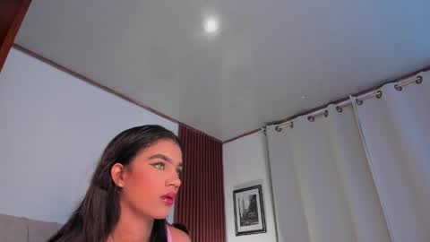 Snapshot of angeli_sexi chatting on 05/06/26, 12:08 Carolina online show from 05/06/26, 12:08
