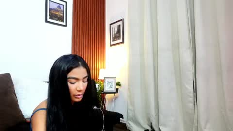 Snapshot of angeli_sexi chatting on 07/19/26, 11:30 Carolina online show from 07/19/26, 11:30