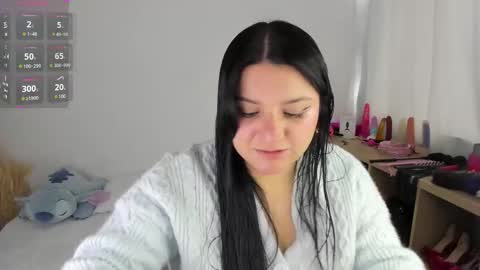   online show from 09/17/25, 05:14