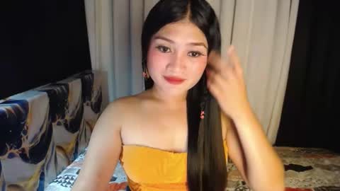 Angie online show from 11/09/25, 01:37