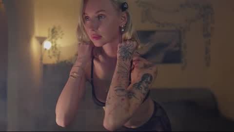 Gabby online show from 09/24/25, 05:27