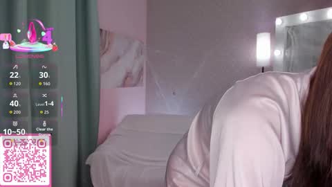 Emma online show from 10/24/25, 02:08