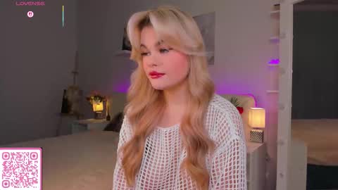 Emma online show from 01/19/26, 01:09