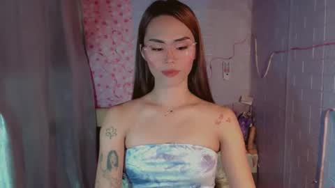 Snapshot of angelic_sex chatting on 06/08/26, 11:54 Angelica online show from 06/08/26, 11:54