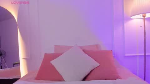 Angelica Cross online show from 10/07/25, 12:13