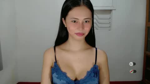 Snapshot of angelica_fuckdoll chatting on 02/10/25, 11:13 angelica online show from 02/10/25, 11:13