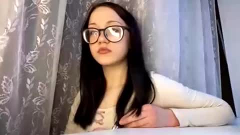 Snapshot of angelicabagwell chatting on 11/29/25, 12:19 Call me Hori online show from 11/29/25, 12:19