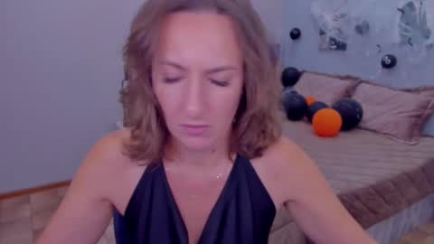 AngelicaCream online show from 11/05/25, 09:42