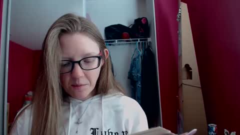 AngelicAngel online show from 02/10/25, 09:36