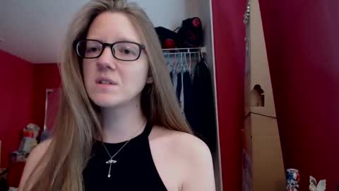 AngelicAngel online show from 02/18/25, 06:04