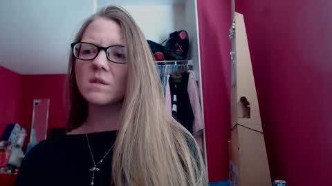 AngelicAngel online show from 11/05/25, 08:53