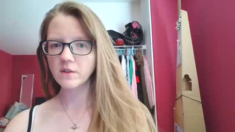 AngelicAngel online show from 04/21/26, 07:50