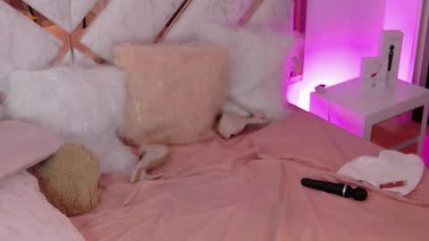 Snapshot of angeliepastori chatting on 01/23/25, 07:29 angeliepastori online show from 01/23/25, 07:29