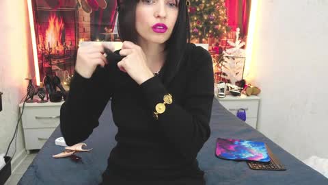 Snapshot of angelika_rouge chatting on 01/18/26, 02:43 Angelika Rouge online show from 01/18/26, 02:43