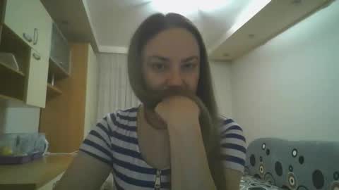 Snapshot of angelina_26 chatting on 10/07/25, 10:29 Angelina 26 online show from 10/07/25, 10:29