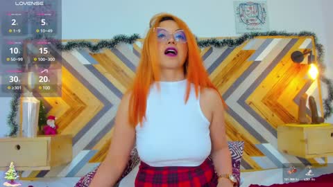 Snapshot of angelina_blanc chatting on 12/17/24, 05:58 Angelina Blanc online show from 12/17/24, 05:58