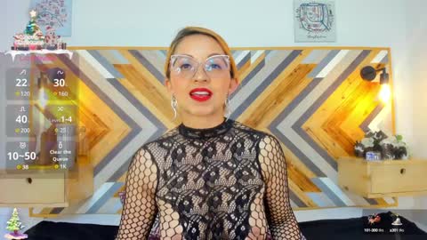 Snapshot of angelina_blanc chatting on 12/28/24, 11:52 Angelina Blanc online show from 12/28/24, 11:52