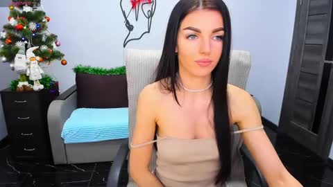 Angelina online show from 12/28/24, 04:09