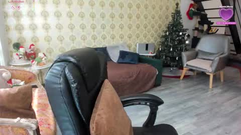 angelina_class_7 online show from 12/01/25, 03:50